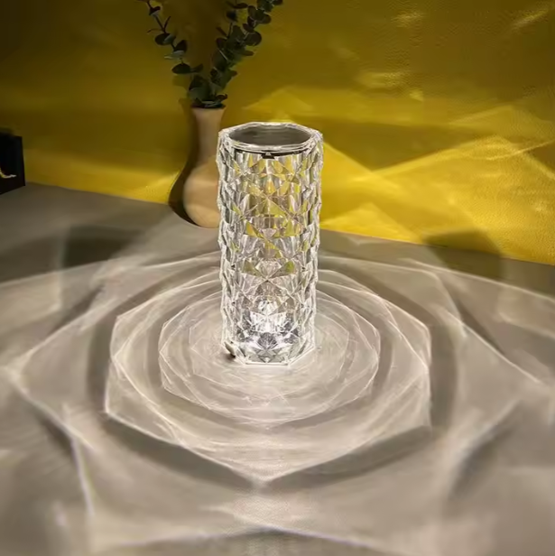 Kristalna LED lampa