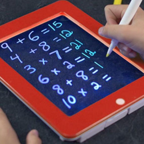 Magična svetleća tabla za crtanje u boji za decu